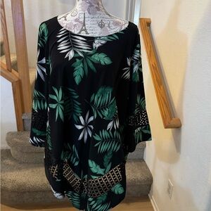 Alfani Black and Green Leaf Print Blouse